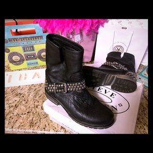Steve Madden studded boots